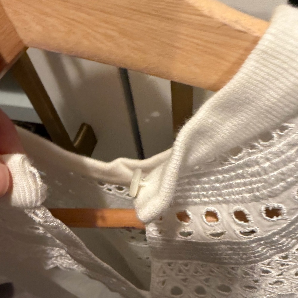 Alaia Jersey Tee with Embroidered eyelet trim - Picture 5 of 7